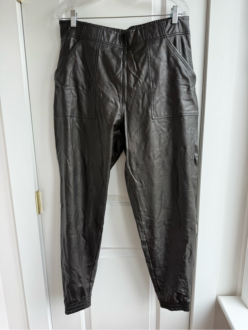 Spanx black faux-leather joggers - size XL